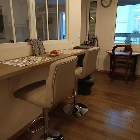 Apartman Chez Nathalie Pres De La Gare *
