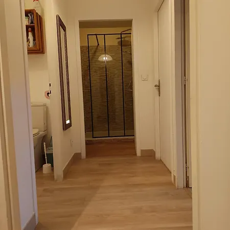 Chez Nathalie Près De La Gare Carcassonne