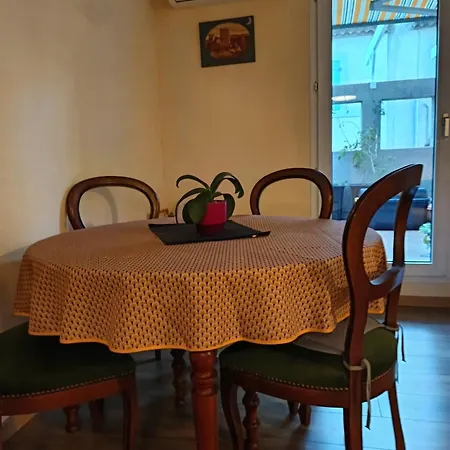 Apartment Chez Nathalie Pres De La Gare *