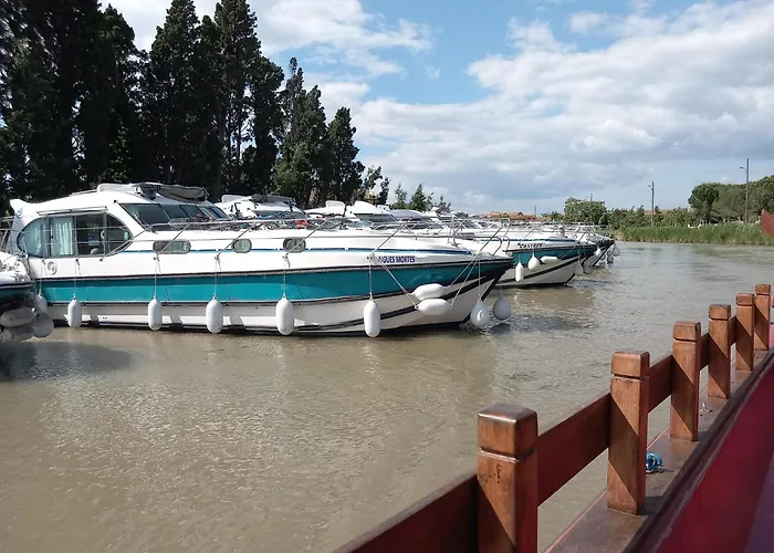 Chez Nathalie Pres De La Gare * Καρκασόν